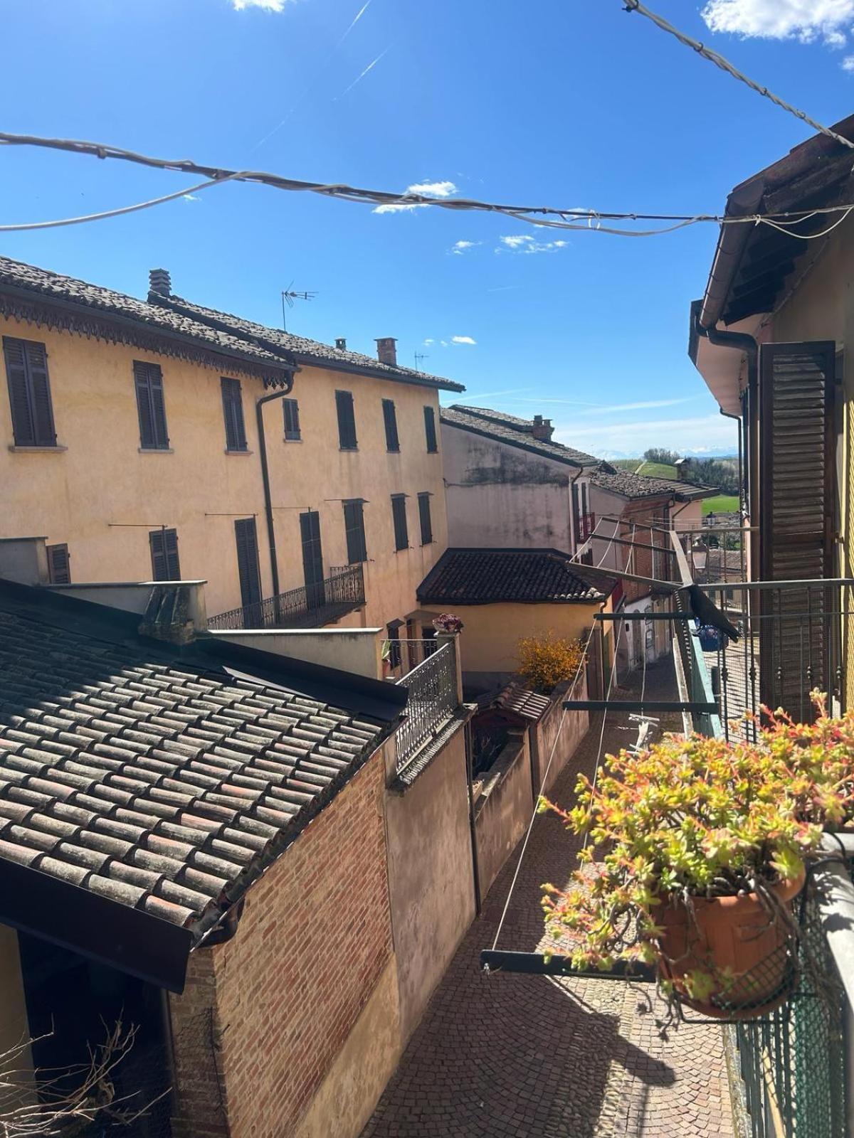 Al Vicolo Uno Hotel Montemagno  Kültér fotó
