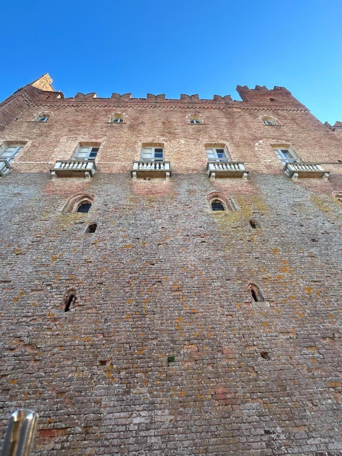 Al Vicolo Uno Hotel Montemagno  Kültér fotó