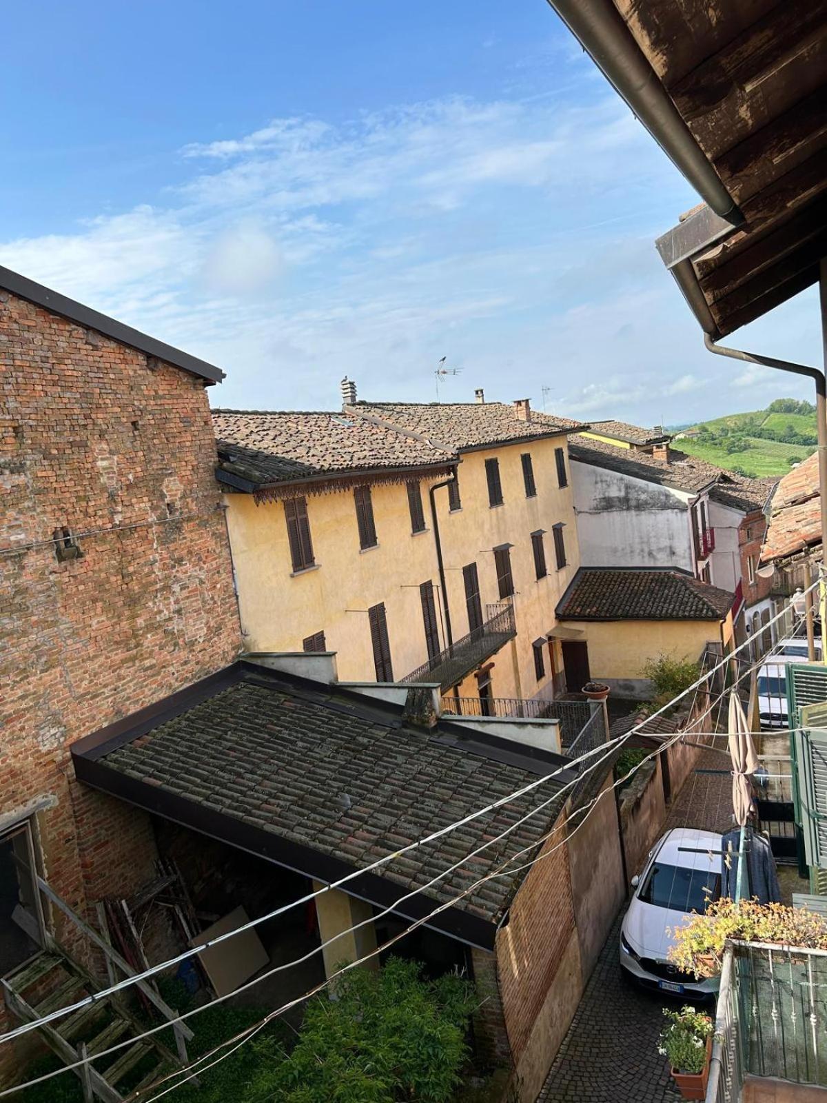 Al Vicolo Uno Hotel Montemagno  Kültér fotó