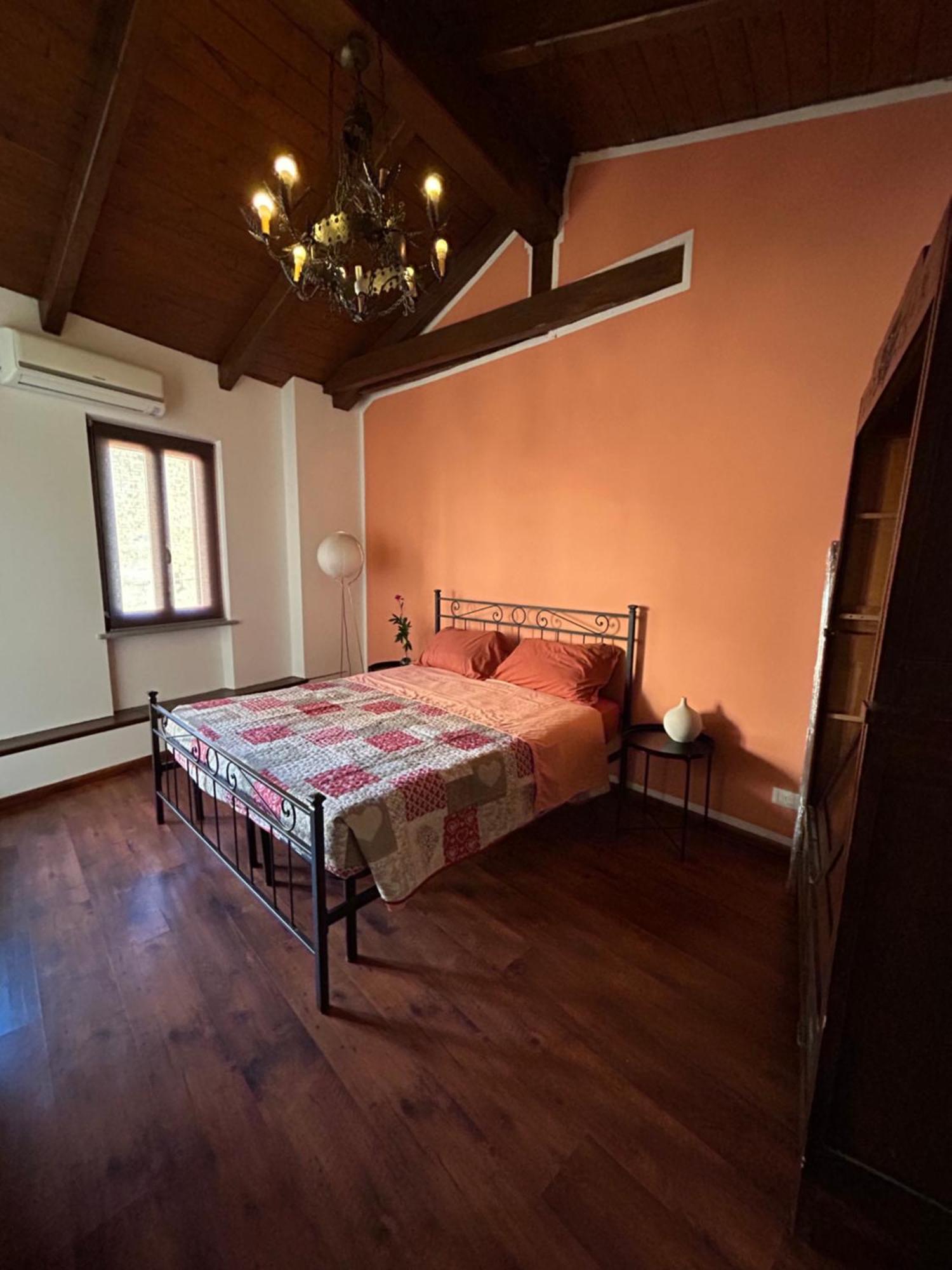 Al Vicolo Uno Hotel Montemagno  Kültér fotó